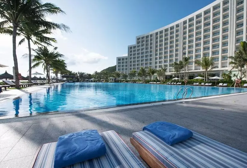 Vinpearl Resort & Spa Nha Trang Bay