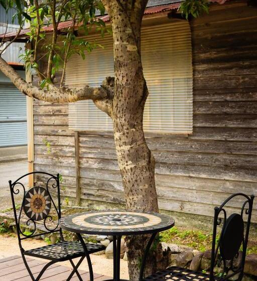 Albergue Next Chapter Guesthouse Kito