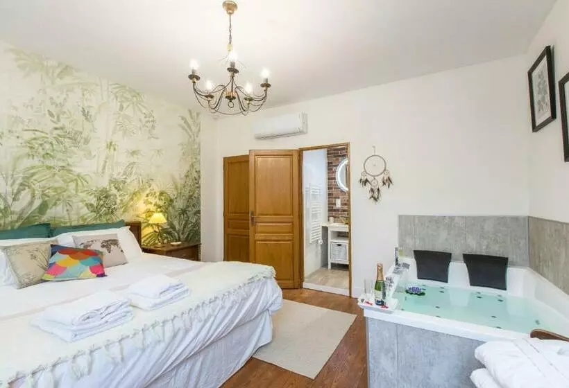 Aamiaismajoitus (B&B) Le Jardin Sur L Eau Chambres D Hôtes Et Appartements Tout Confort