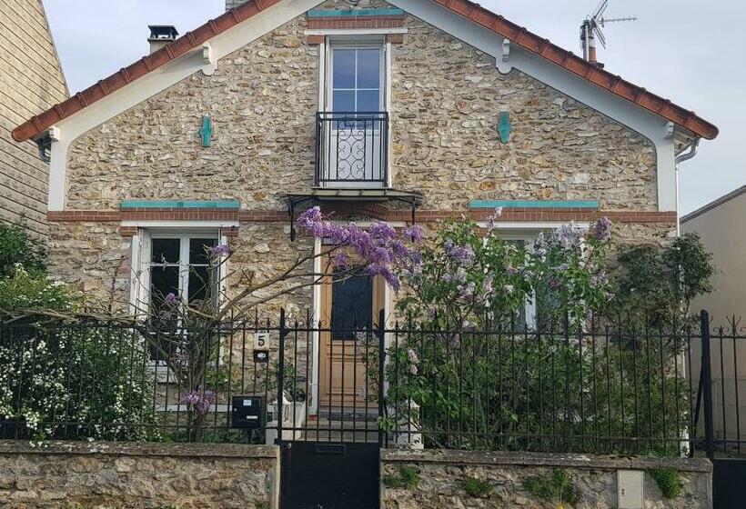 צימר Le Vieux Tilleul