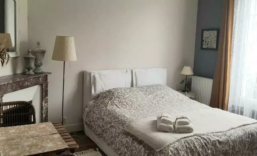 Aamiaismajoitus (B&B) Le Vieux Tilleul