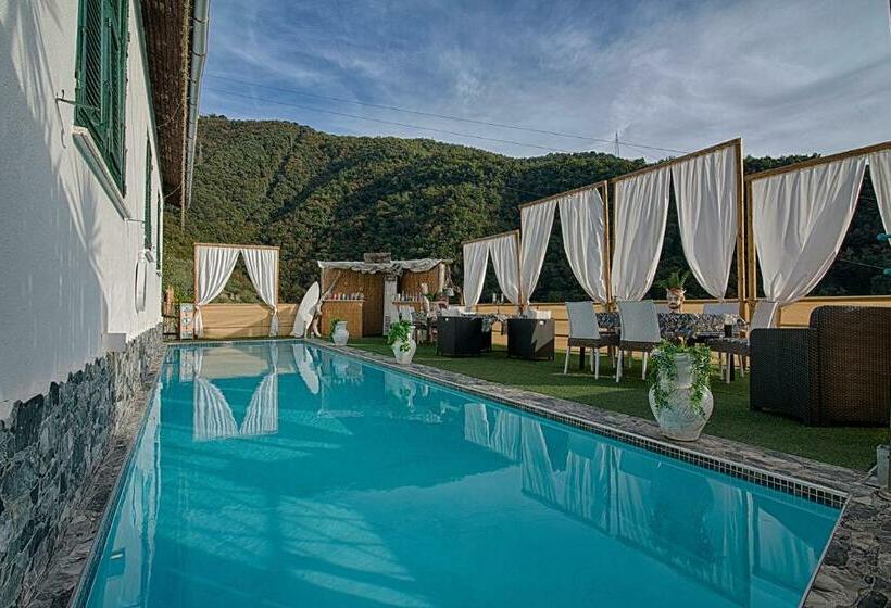 مبيت وإفطار Re Dream Suite A Tema   Rapallo