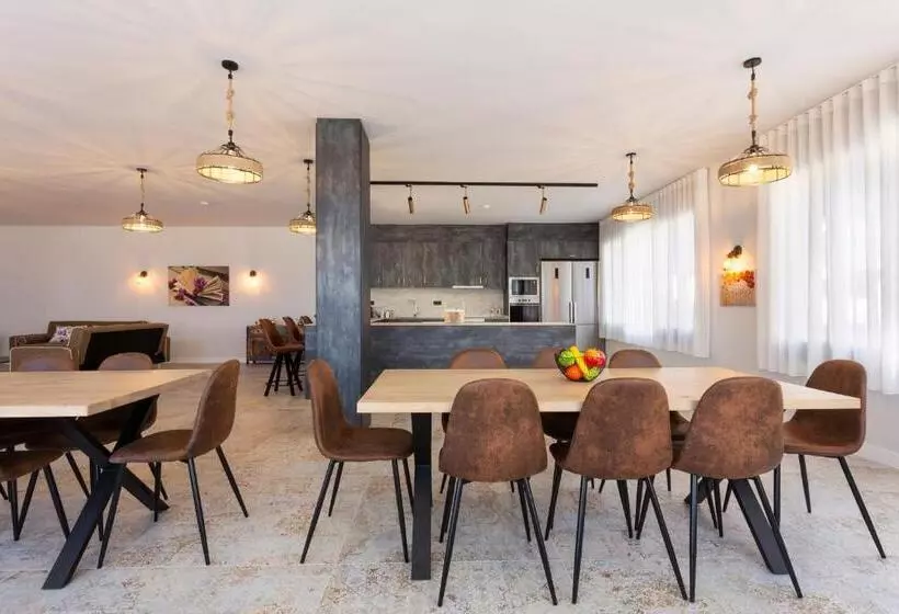 ホテル Espai Vidrà