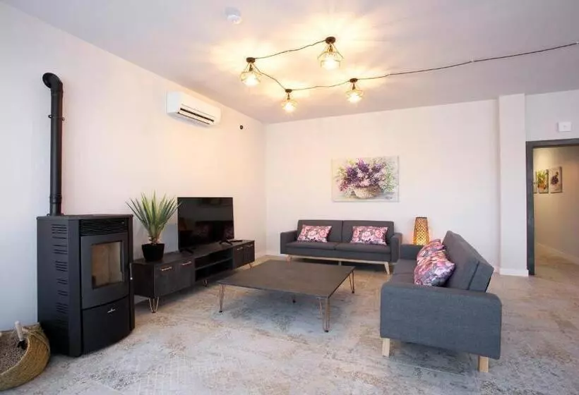 ホテル Espai Vidrà