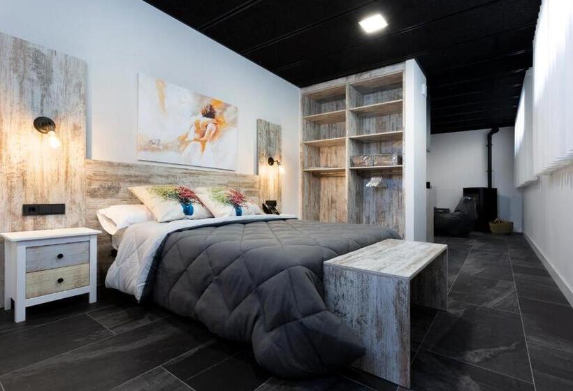 Отель Espai Vidrà