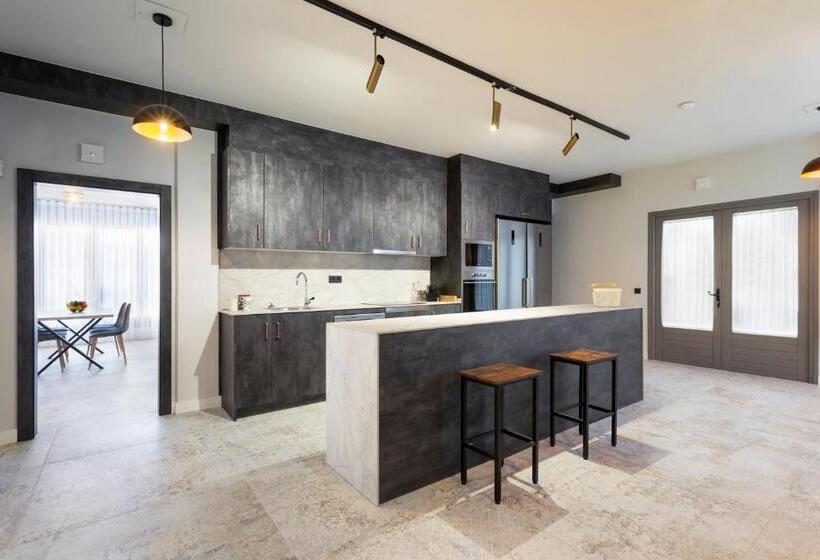 Отель Espai Vidrà