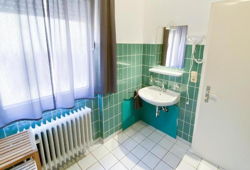 Отель Garni Bad Café Bad Niedernau