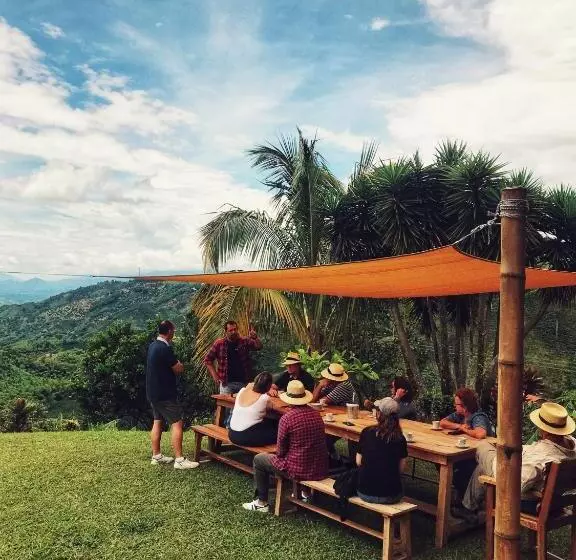 Hotelli Hacienda La Mesa Coffee Farm
