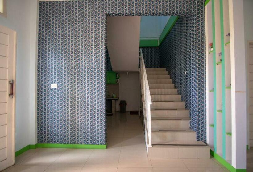 Hotel Reddoorz Syariah Near Pantai Bali Abdya Blang Pidie