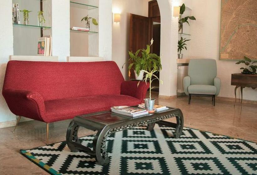 פנסיון Albha   Villa Esotica