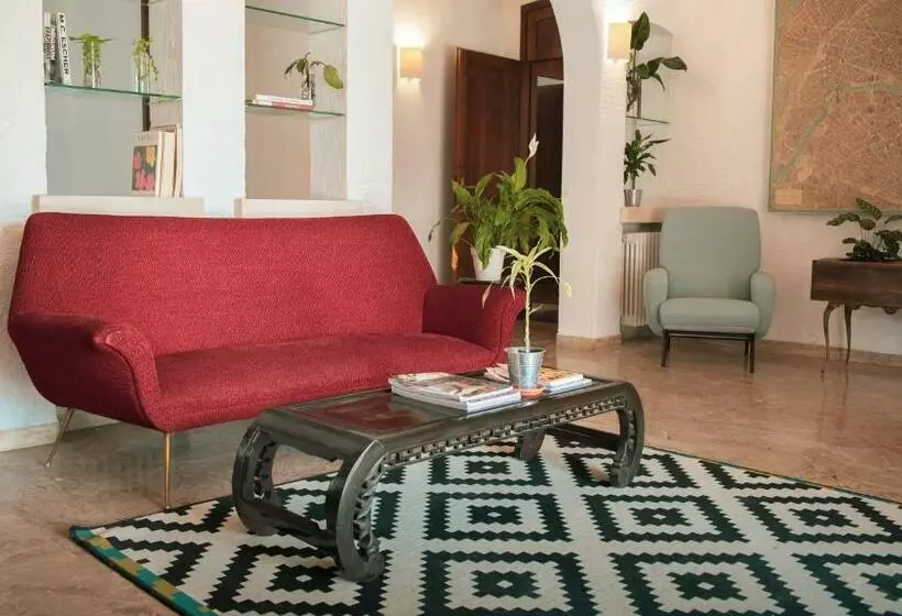 Majatalo Albha   Villa Esotica