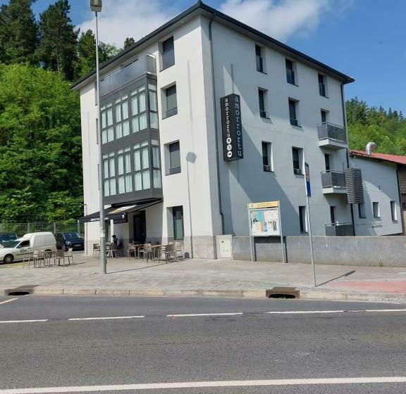 Pensión Amorrortu Lemona