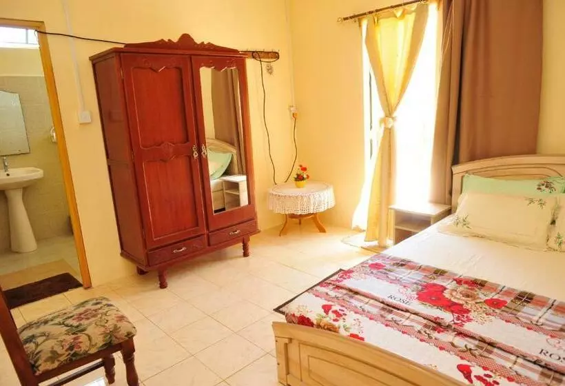 پانسیون Chez Ronald Guest House