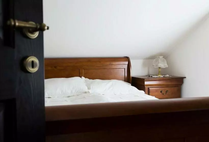 پانسیون Guesthouse & Apartments Pri Stani