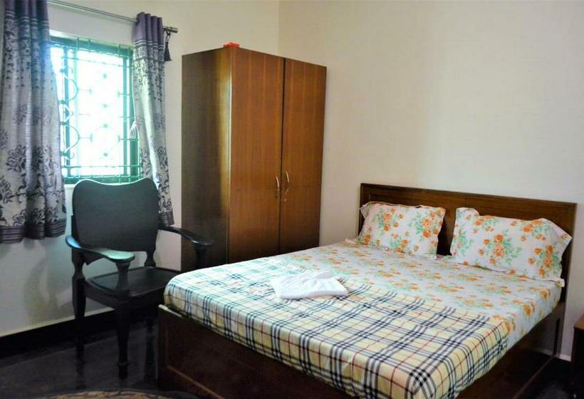 Pensão Marias House