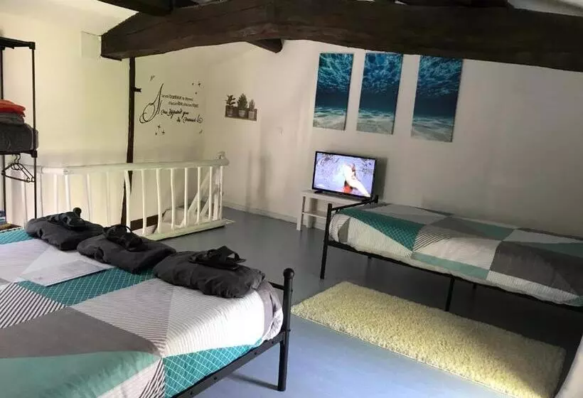 Aamiaismajoitus (B&B) Gîte Au Boom Coeur   Petit Déjeuner Inclus   Spa En Option