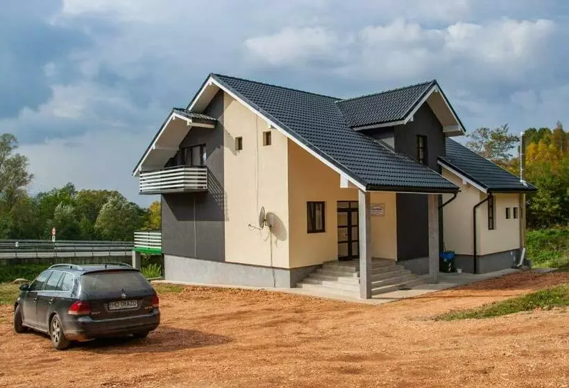 ホテル Agropensiunea Turistică Pasul Merișor