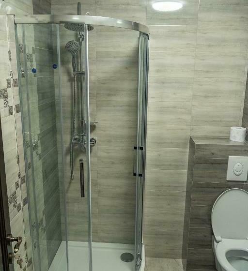 فندق Perla Dacilor