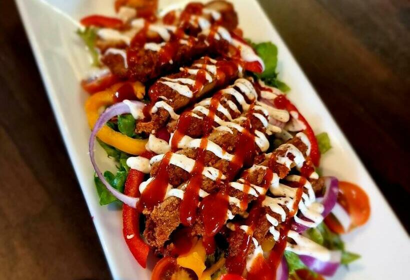 Отель The Railway Crossings