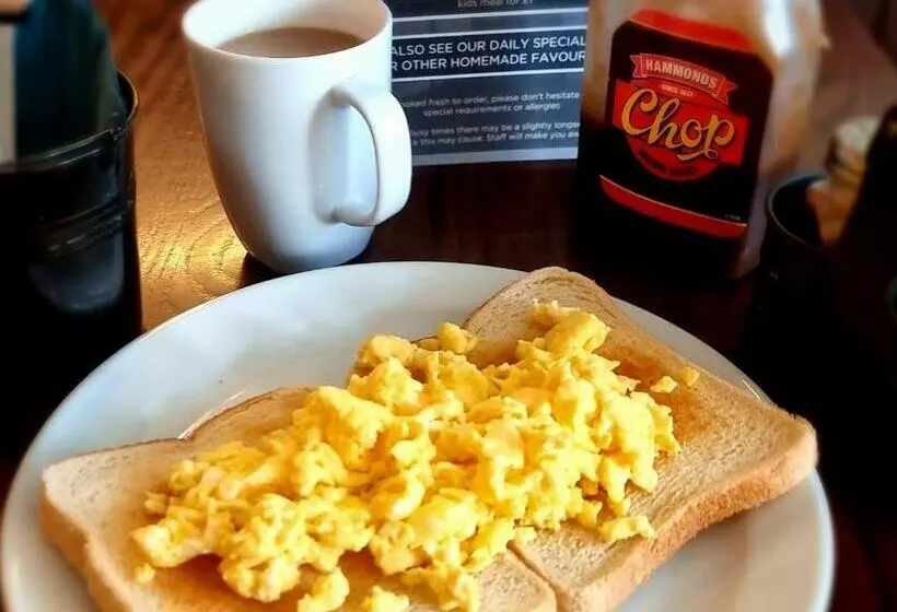 Hotelli The Railway Crossings