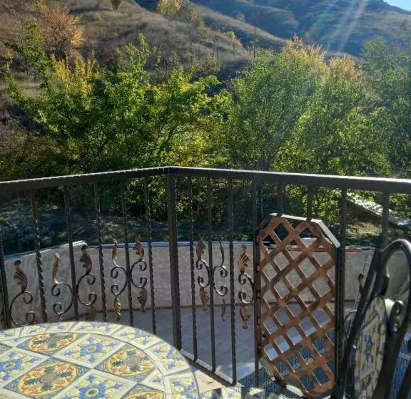 ペンション Florena House