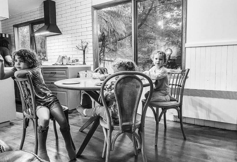 ホテル Nurture Creek