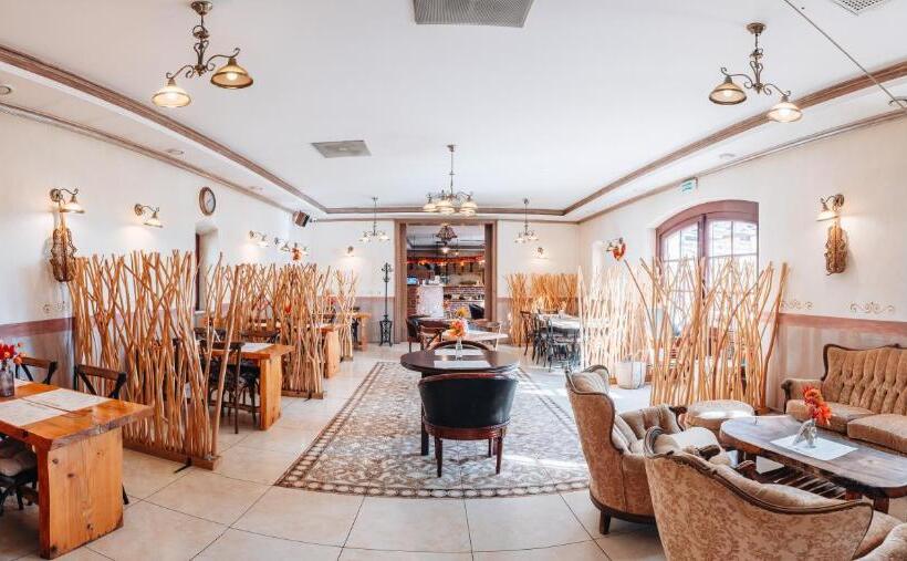 بنسيون Kastély Gróf Zichy