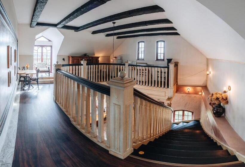 بنسيون Kastély Gróf Zichy