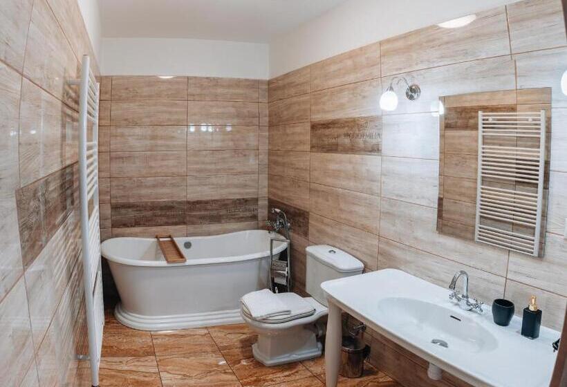 بنسيون Kastély Gróf Zichy