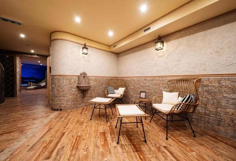 Majatalo Kastély Gróf Zichy