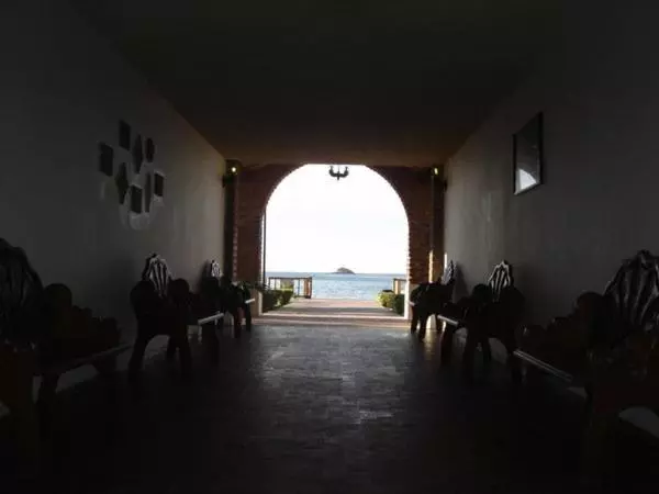 Costa Alegre Hotel & Suites