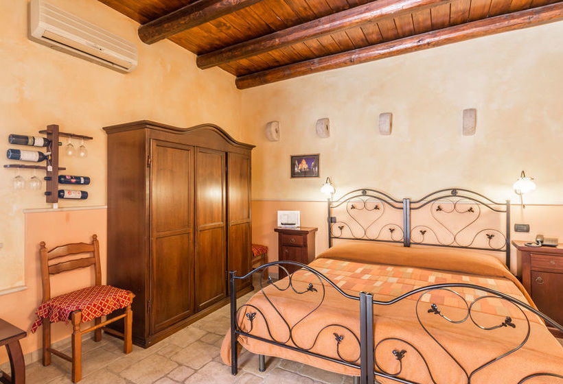 Country  Casina Di Grotta Di Ferro