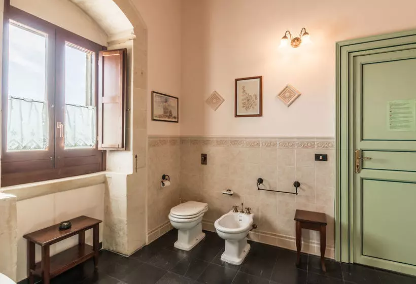 Country  Casina Di Grotta Di Ferro