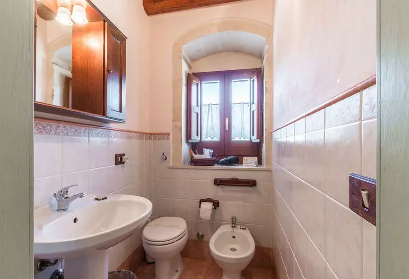 Country  Casina Di Grotta Di Ferro