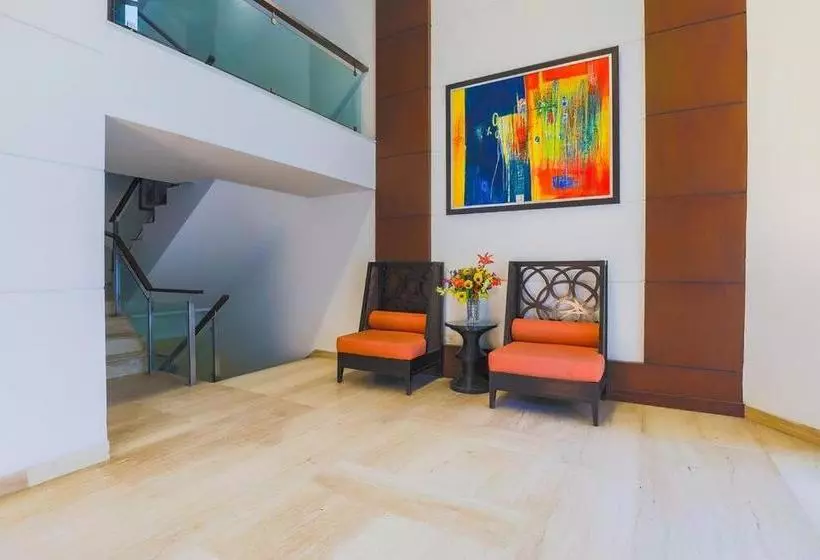 Hotel Pacific Inn Iffco Chowk