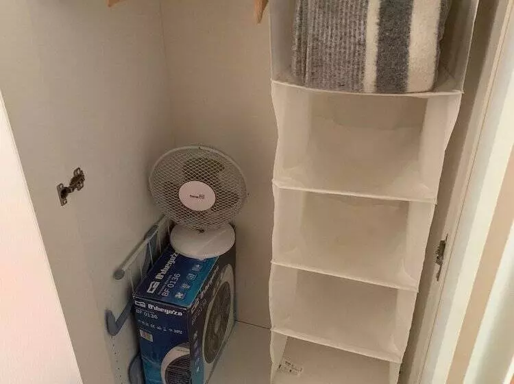 簡易ホテル Martha's Guesthouse