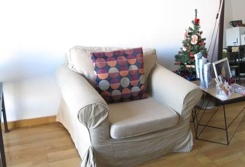 簡易ホテル Martha's Guesthouse