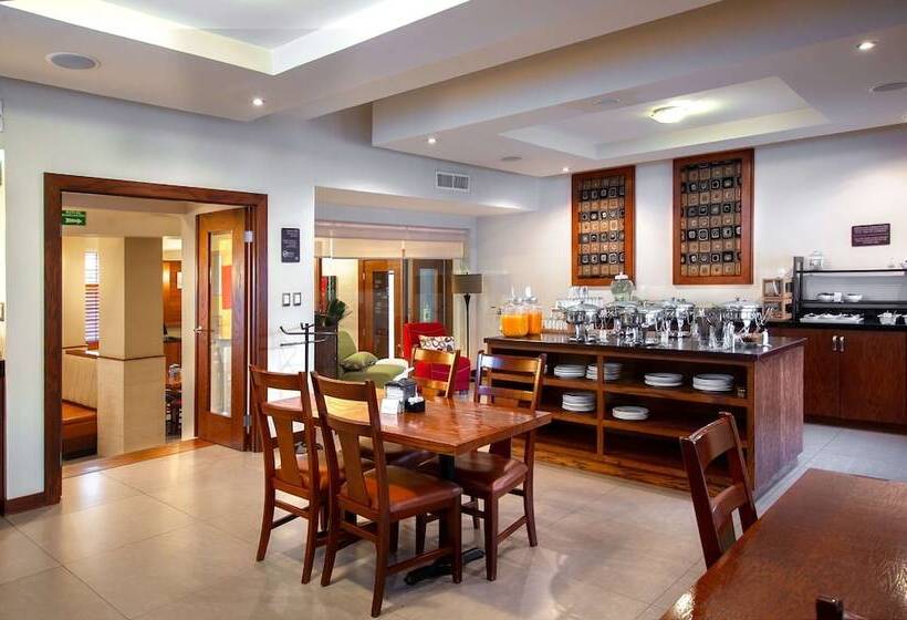 فندق Best Western Cumbres Inn Cd. Cuauhtemoc