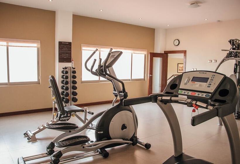 فندق Best Western Cumbres Inn Cd. Cuauhtemoc