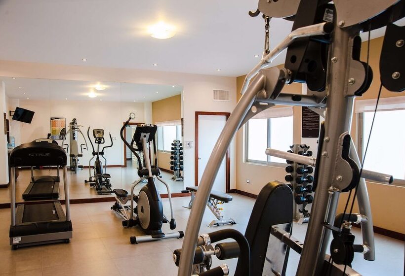 فندق Best Western Cumbres Inn Cd. Cuauhtemoc