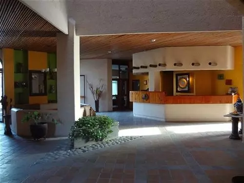 Отель Cabo Marina Beach Condos