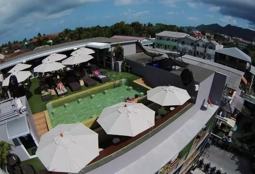 호텔 Cheeky Monkey S Samui