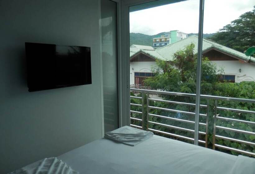 ホテル Cheeky Monkey S Samui