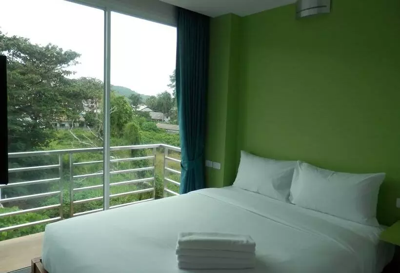 호텔 Cheeky Monkey S Samui