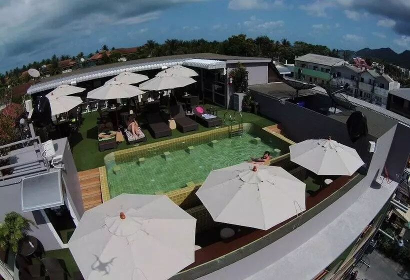 호텔 Cheeky Monkey S Samui