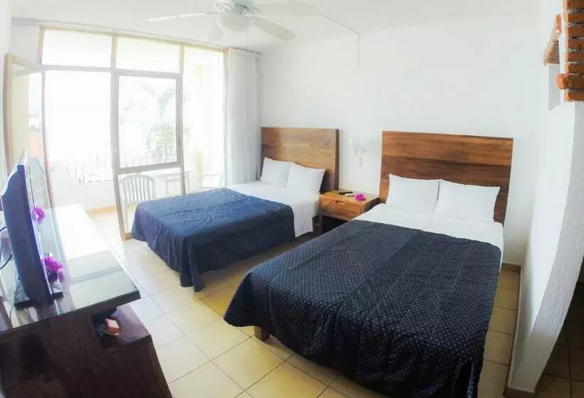 Costa Alegre Hotel & Suites