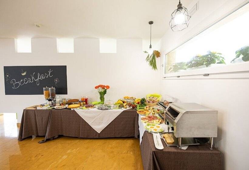 ホテル Donnosanto Residence