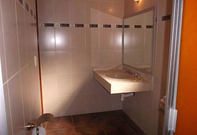 בית מלון כפרי El Pueblito