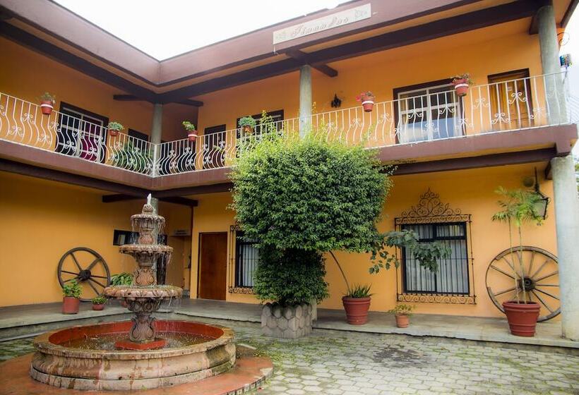 فندق El Pueblito