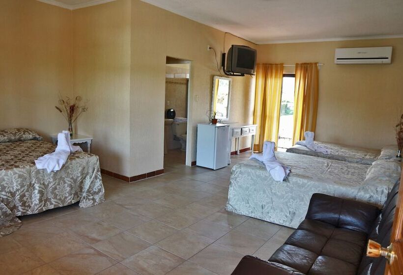 فندق El Pueblito